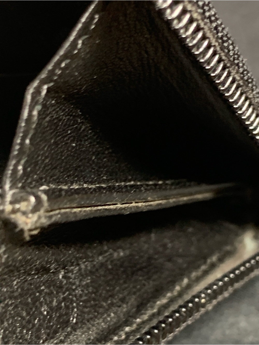 CHANEL Black Pebbled Leather Zip Wallet with Gold Pull - Picture 15 of 17